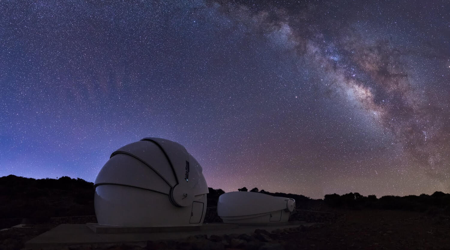 A telescope from the GOTO observatory scanning the night sky.